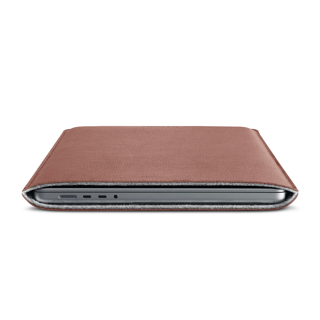 Woolnut – Leather Sleeve for MacBook