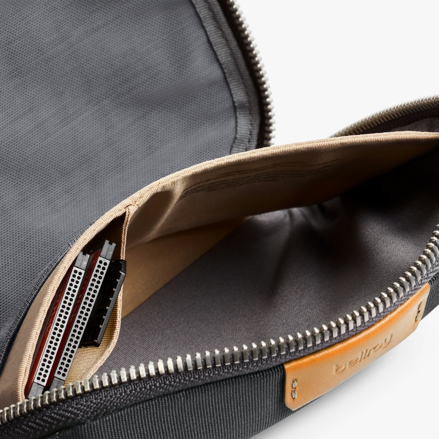 Bellroy - Tech Kit Compact