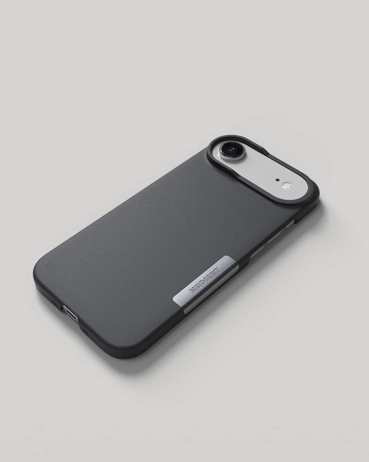 Nudient - Thin Case for iPhone 17