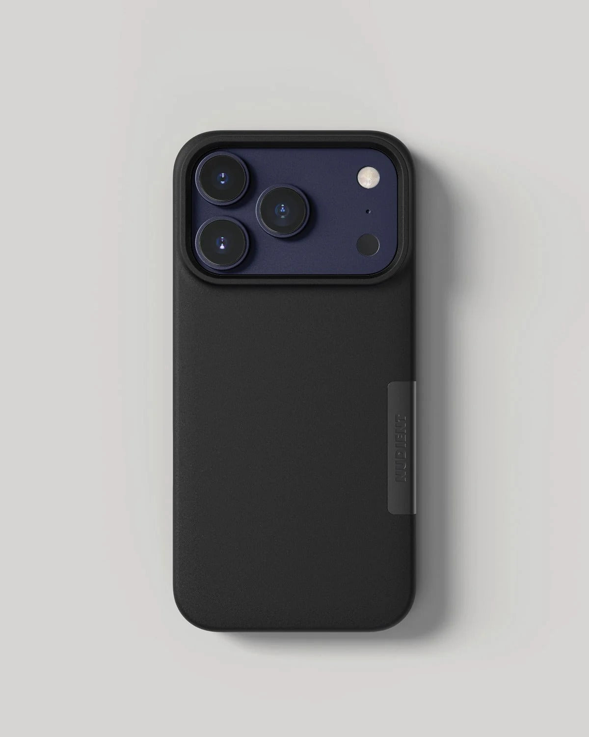 Nudient - Thin Case for iPhone 17