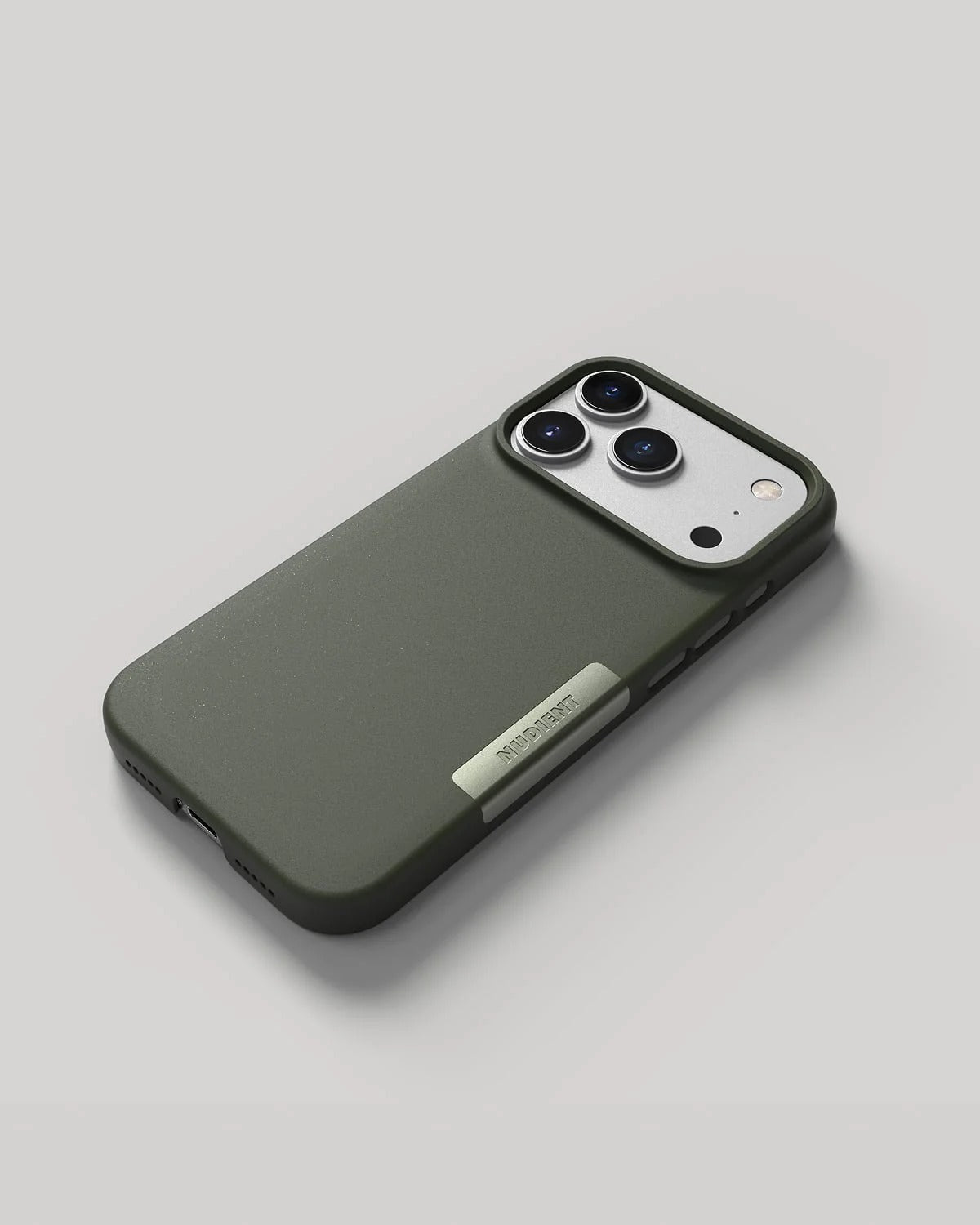 Nudient - Thin Case for iPhone 17