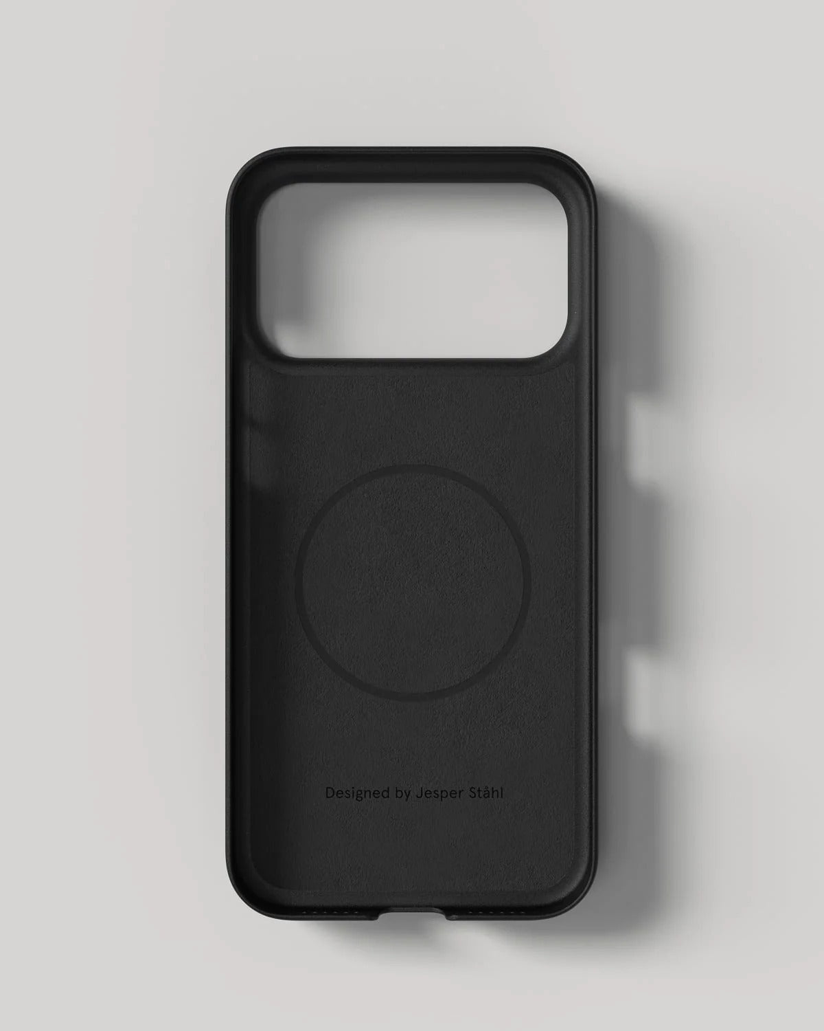 Nudient - Thin Case for iPhone 17