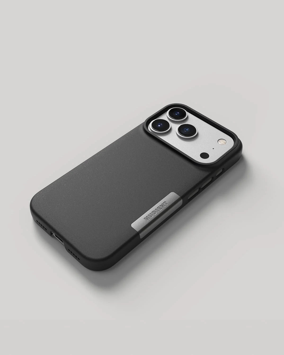 Nudient - Thin Case for iPhone 17