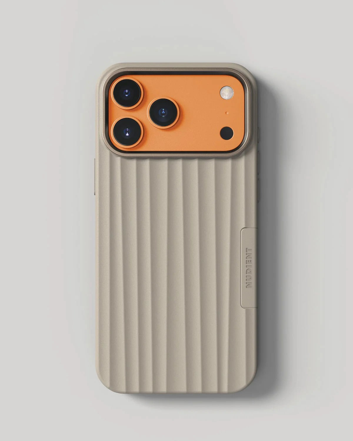 Nudient - Bold Case for iPhone 17