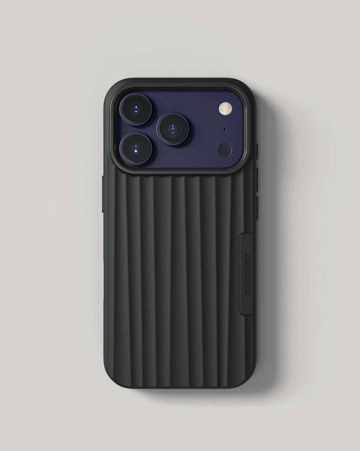 Nudient - Bold Case for iPhone 17