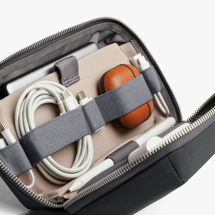 Bellroy - Tech Kit