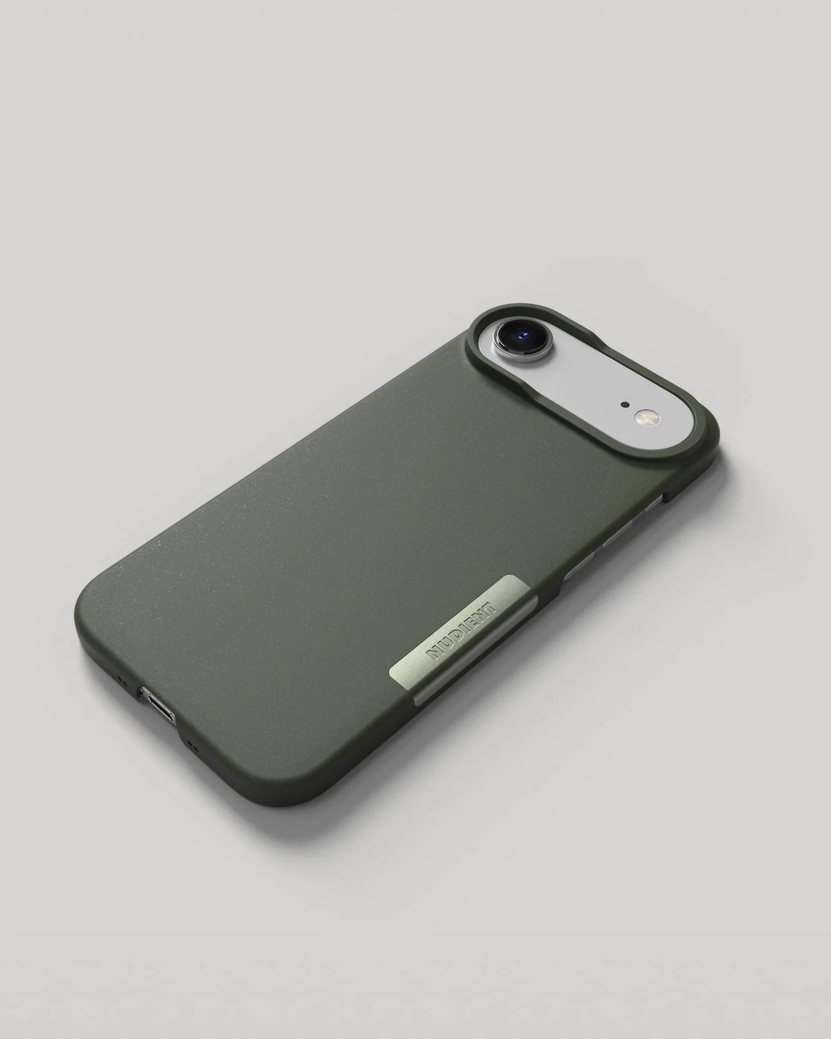 Nudient - Thin Case for iPhone 17