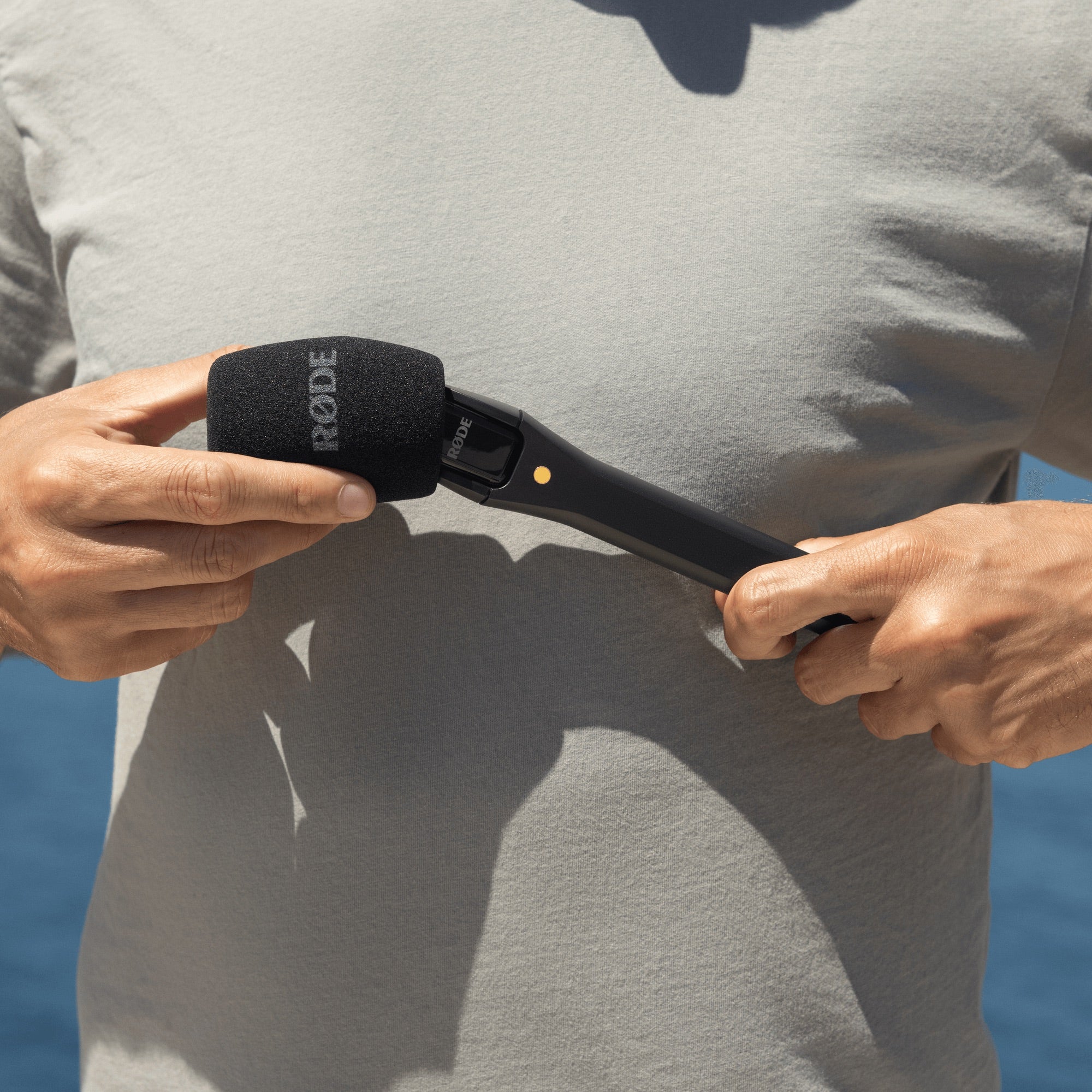 RODE - Interview Micro Handheld Adaptor for Wireless Micro