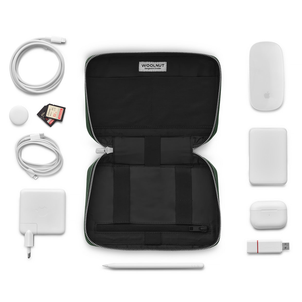 Woolnut – Leather Tech Organizer