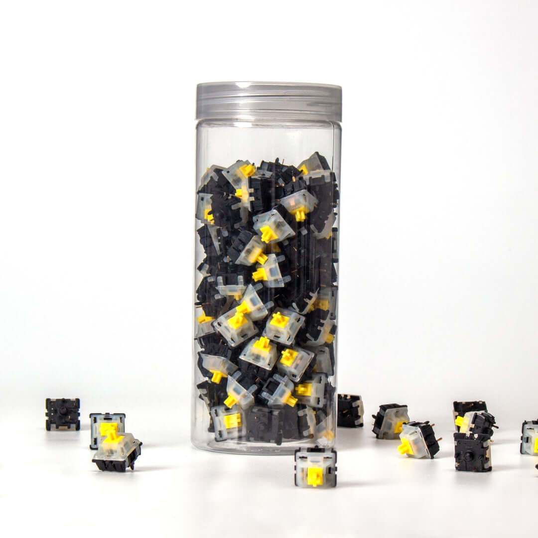 Gateron – KS-3X47 Milky Top Black Bottom Switch